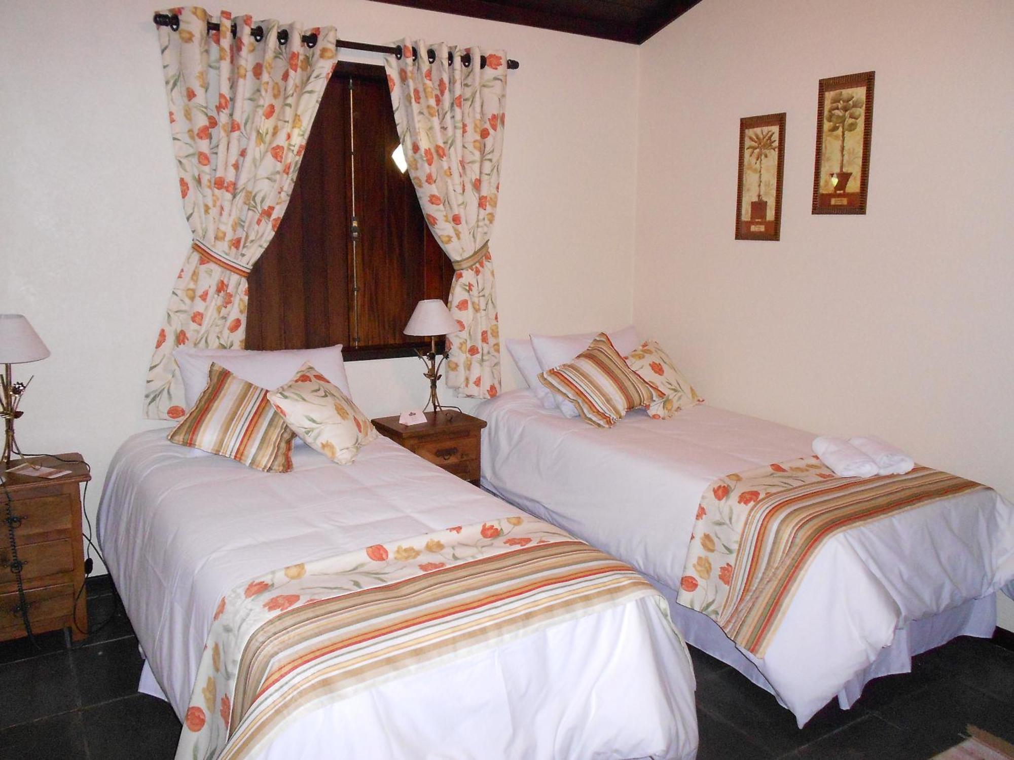 Country Ville Hotel Терезополис Номер фото