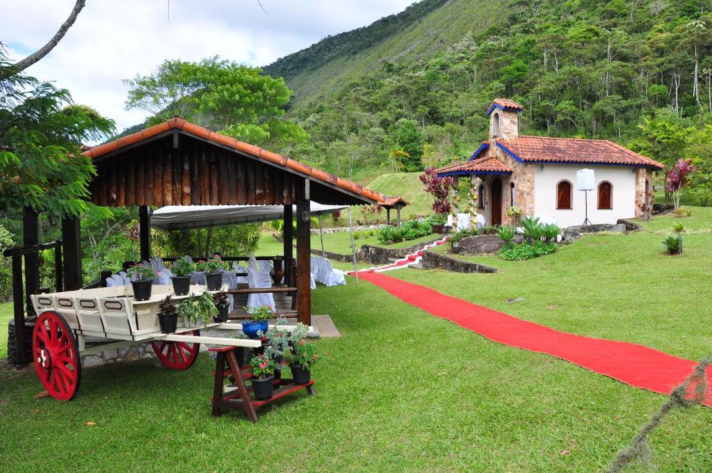 Country Ville Hotel Терезополис Экстерьер фото